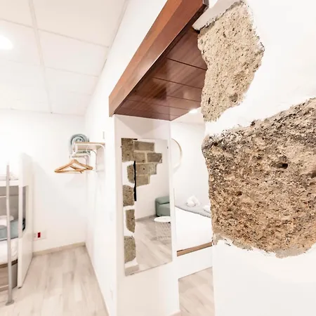 Colonial Stone